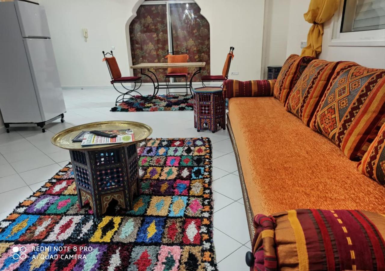 Appartement Julia Au Centre Ville Agadir Dans Residence Borj Dalat Exteriér fotografie